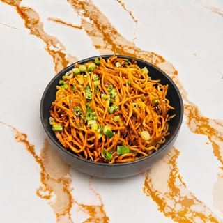 Vegetable Schezwan Noodles